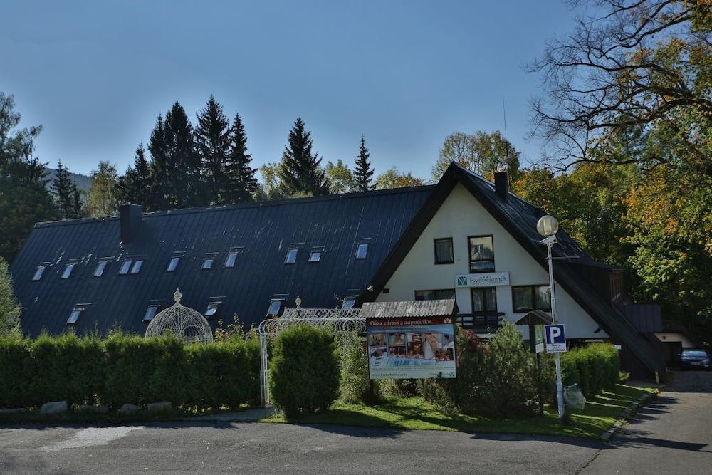 Wellness Hotel Harrachovka エクステリア 写真