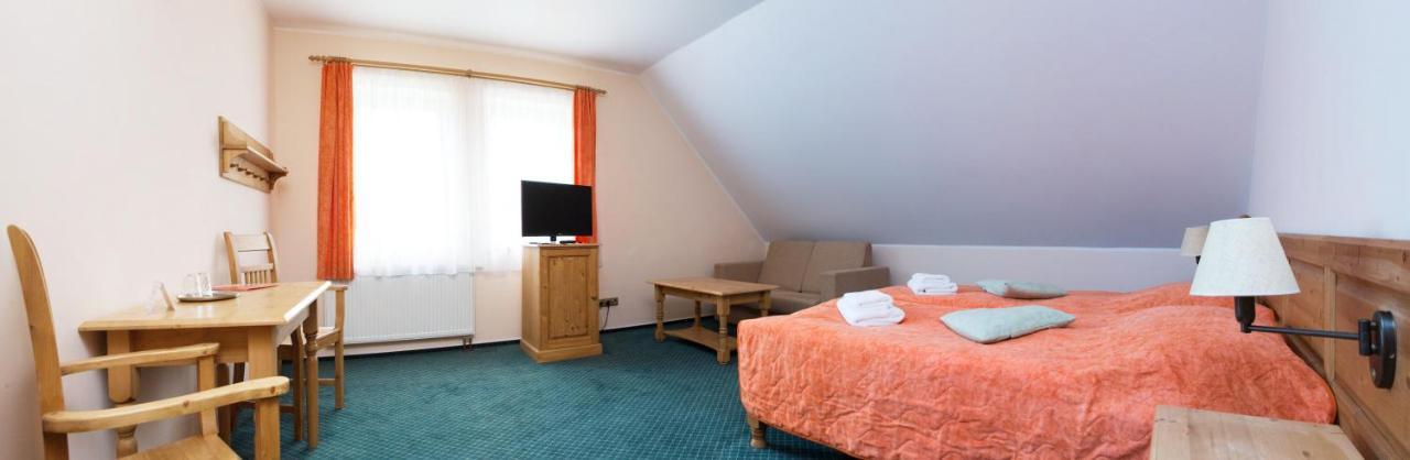 Wellness Hotel Harrachovka エクステリア 写真
