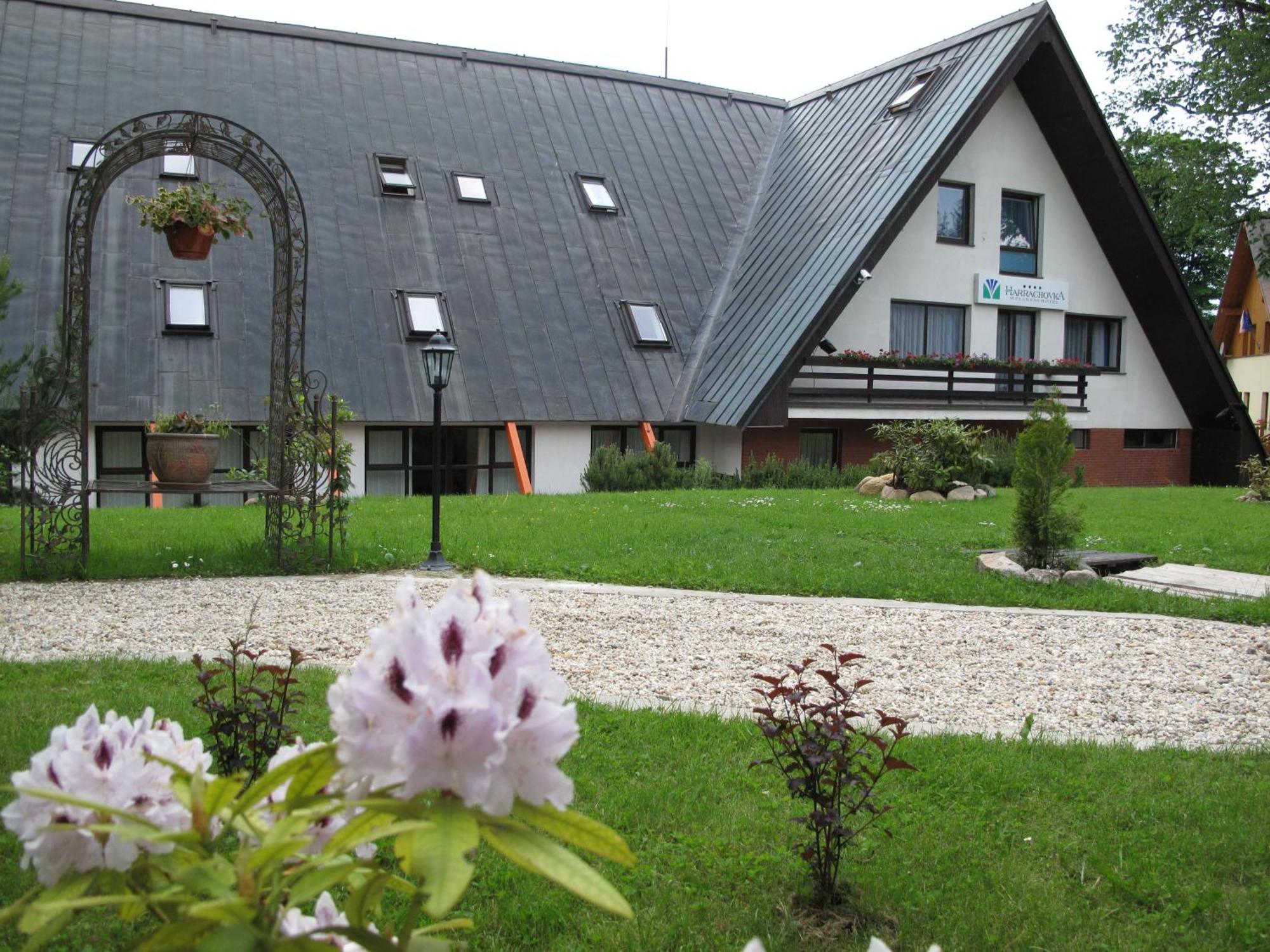 Wellness Hotel Harrachovka エクステリア 写真