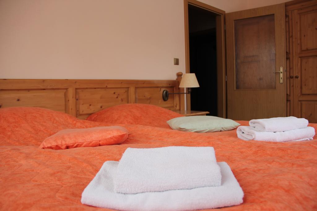 Wellness Hotel Harrachovka エクステリア 写真