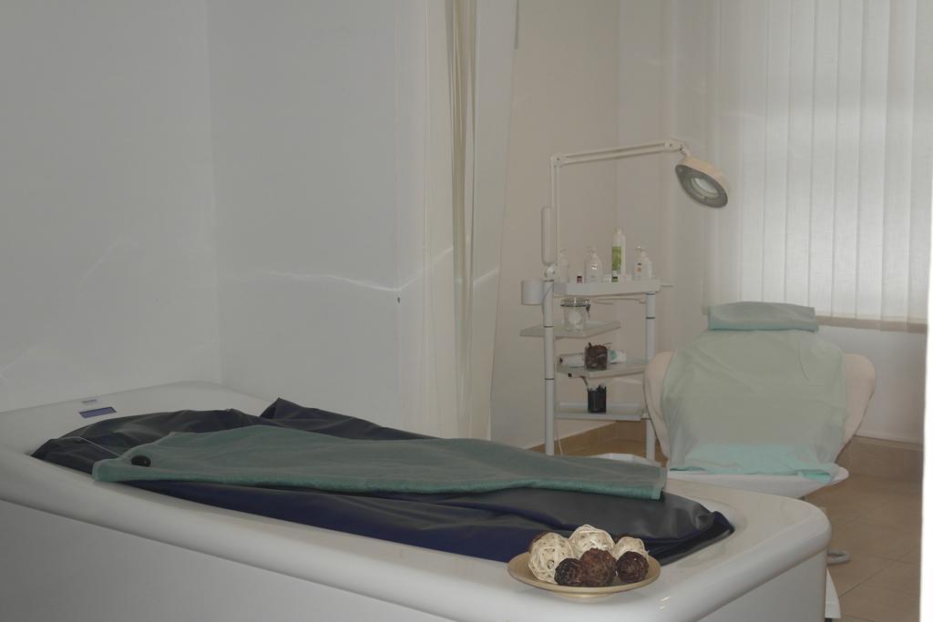 Wellness Hotel Harrachovka エクステリア 写真