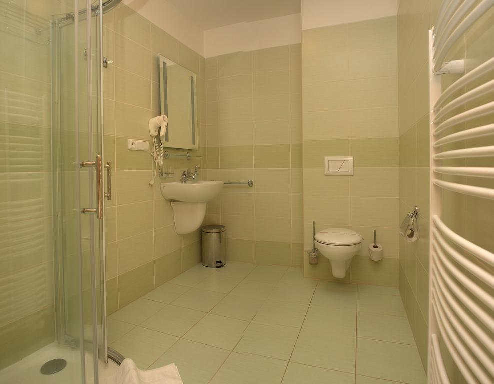 Wellness Hotel Harrachovka エクステリア 写真